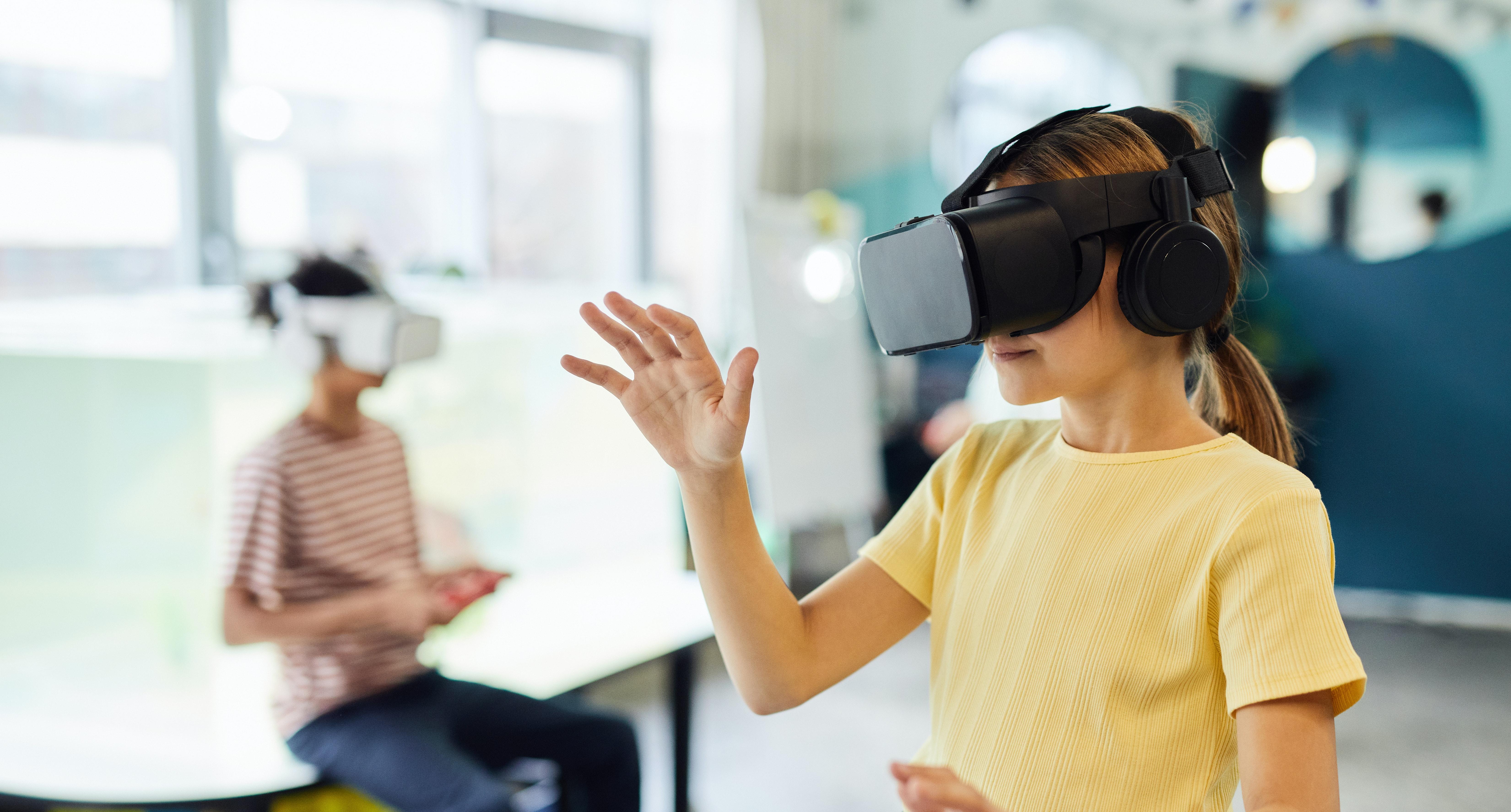 Kinder mit VR-Brille © Vanessa Loring  - pexels 